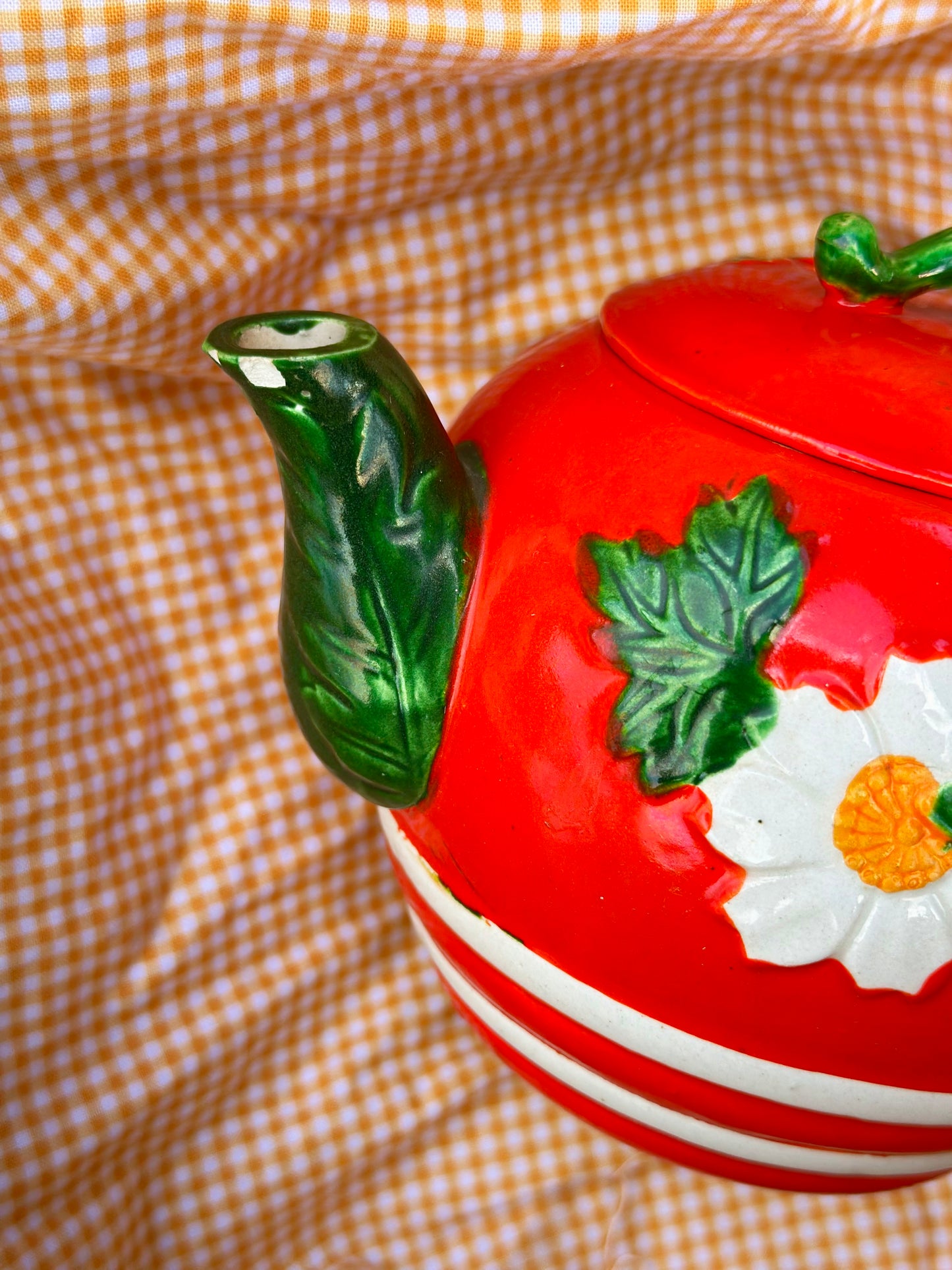 Vintage Strawberry (…or Tomato?) Teapot 🍓🍅 Teapot 🫖🌼