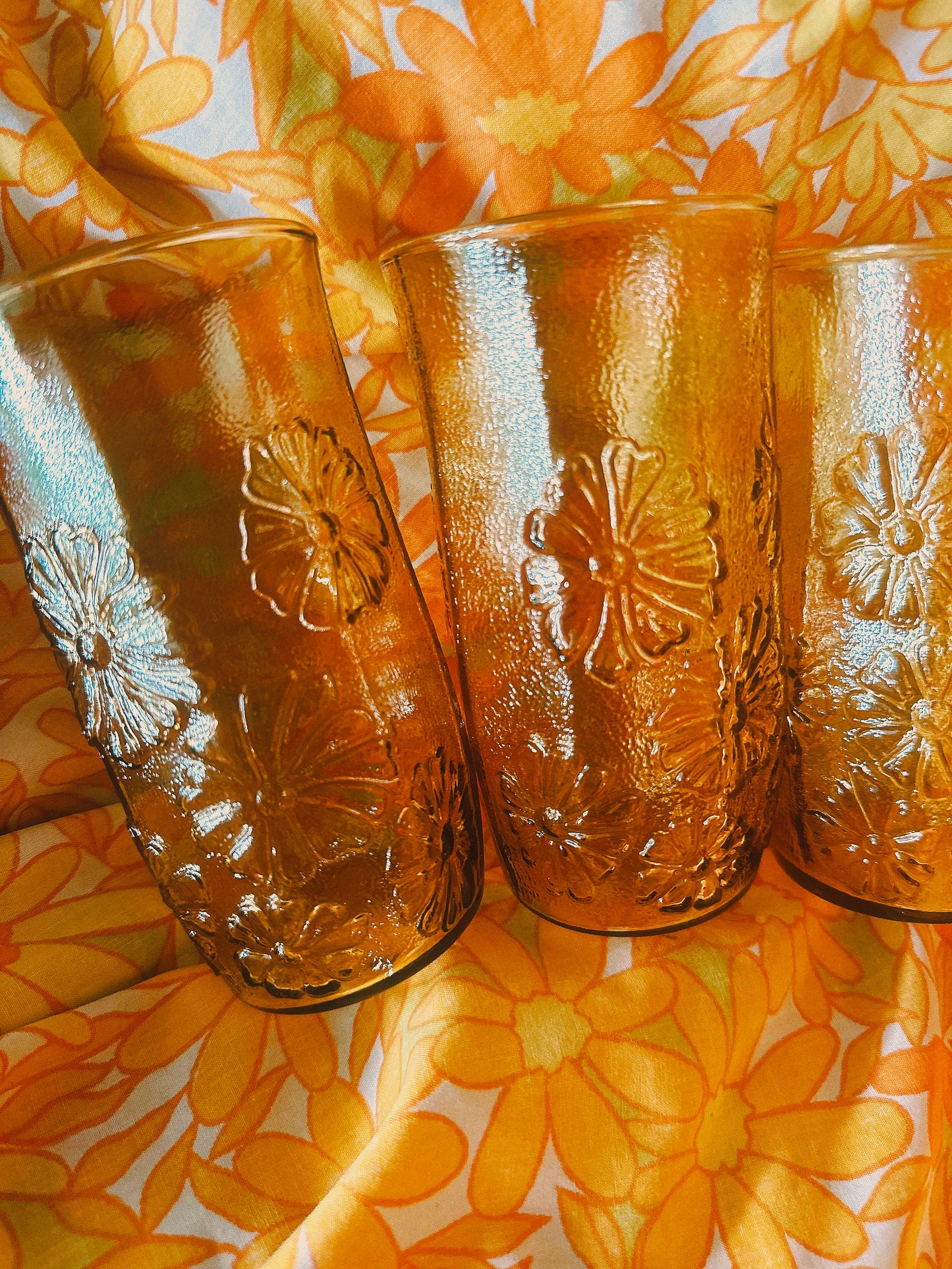Spring Song Daisy Amber Juice Glasses 🌼✨