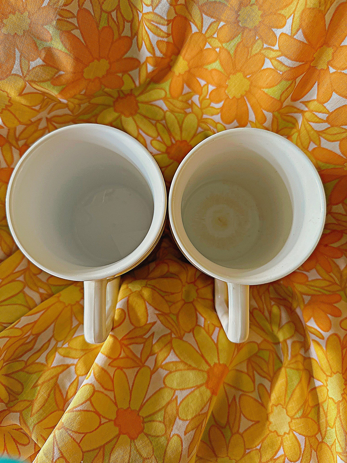 Vintage West Bend Thermo-Serv Daisy Mugs Set of 2 🌼☕