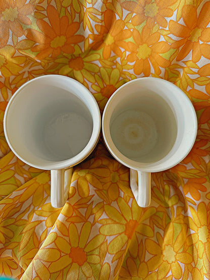 Vintage West Bend Thermo-Serv Daisy Mugs Set of 2 🌼☕
