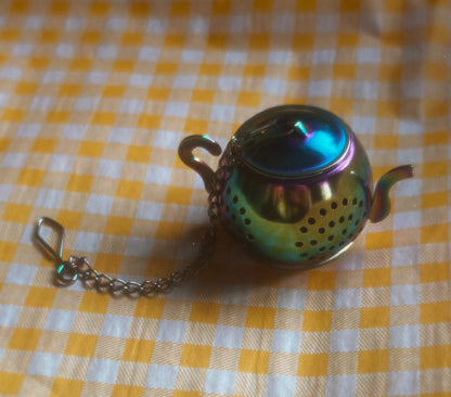 🫖 The Tiny Teapot: Whimsical Brew Buddy