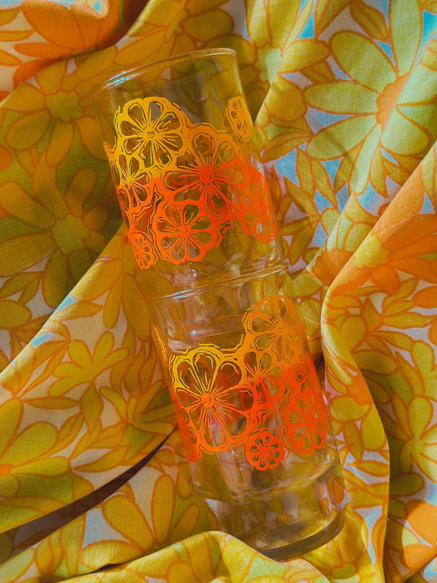 Set of 2 Vintage Libbey Retro Orange Stackable Small Juice/Shot Glasses 🍊✨