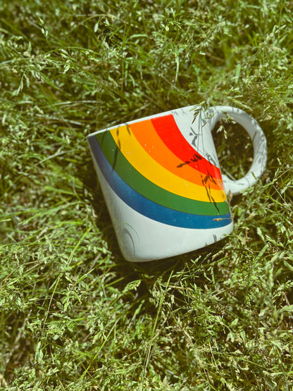 Vintage Rainbow Mug 🌈