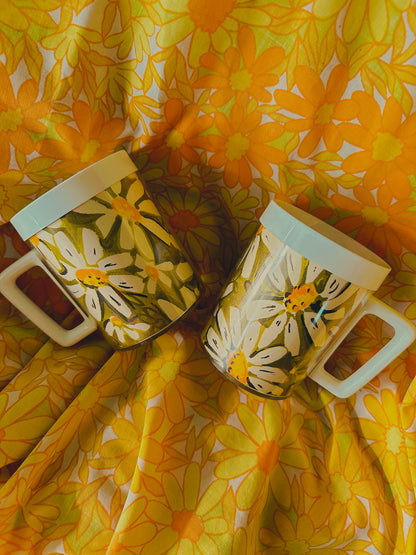 Vintage West Bend Thermo-Serv Daisy Mugs Set of 2 🌼☕