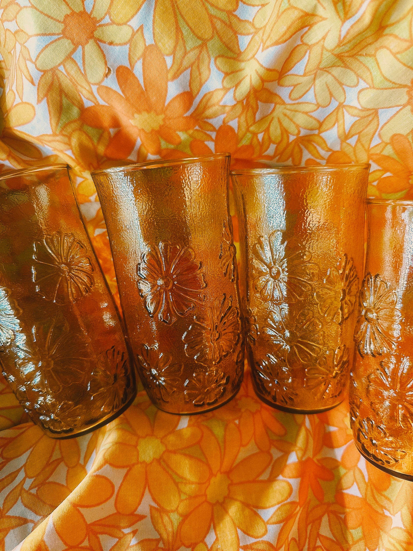 Spring Song Daisy Amber Juice Glasses 🌼✨