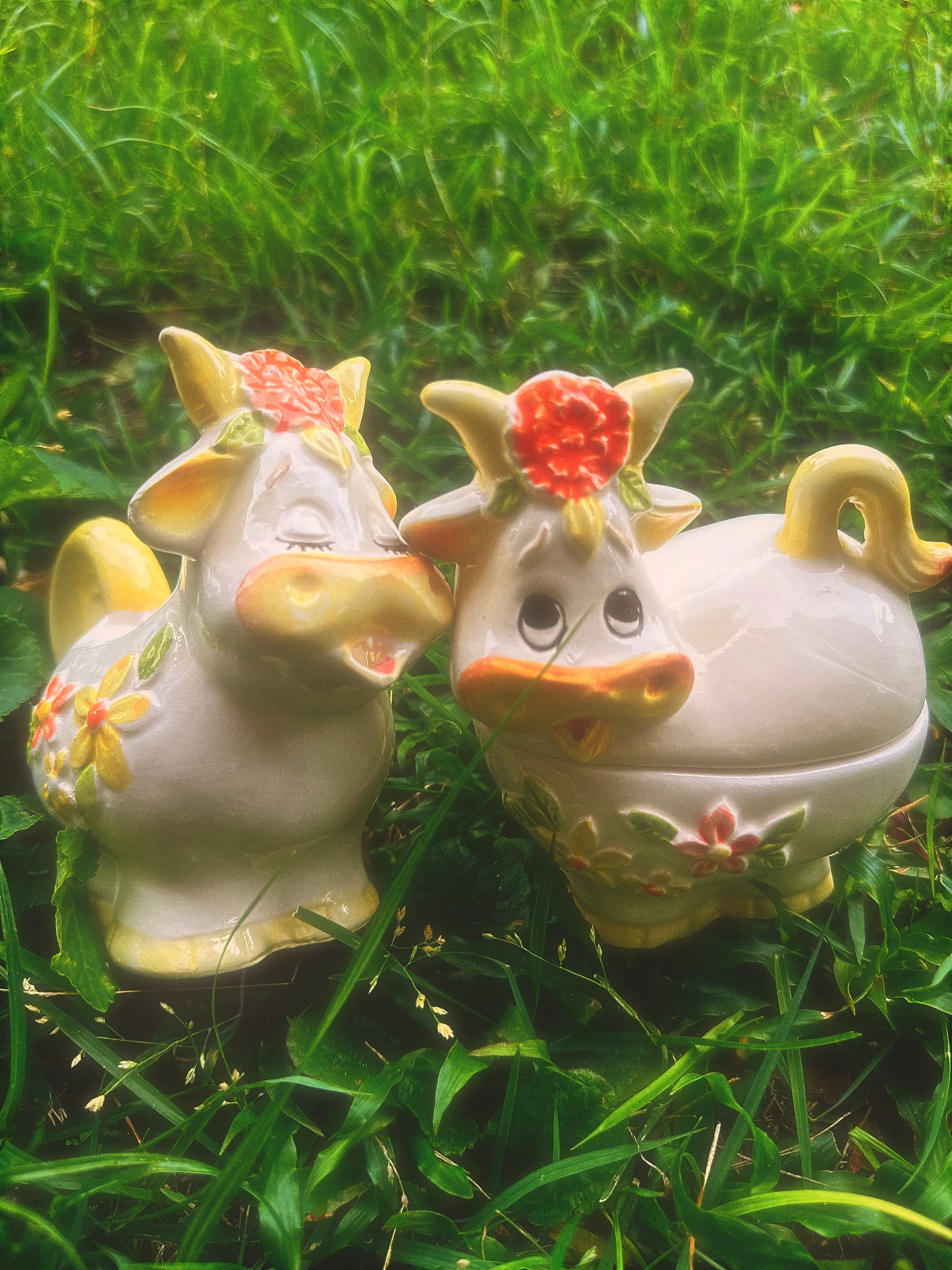 Vintage 1970s Lefton Bossie the Cow Mug, Sugar & Creamer Set (see description)🐮🌼🧡