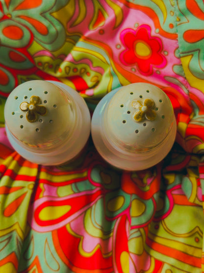 Retro Milk Glass Shakers – Avon 1970’s