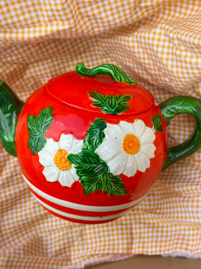 Vintage Strawberry (…or Tomato?) Teapot 🍓🍅 Teapot 🫖🌼