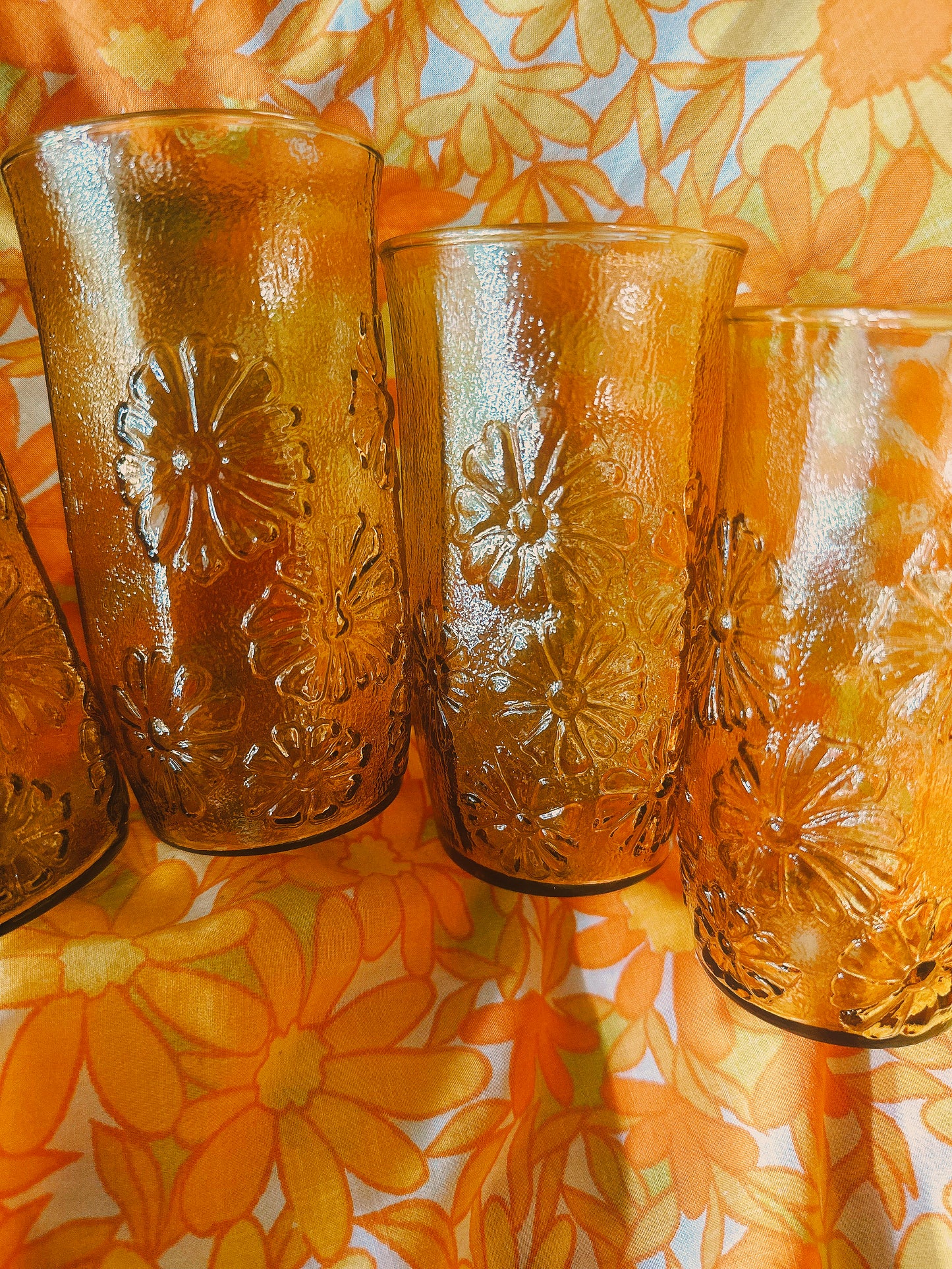 Spring Song Daisy Amber Juice Glasses 🌼✨