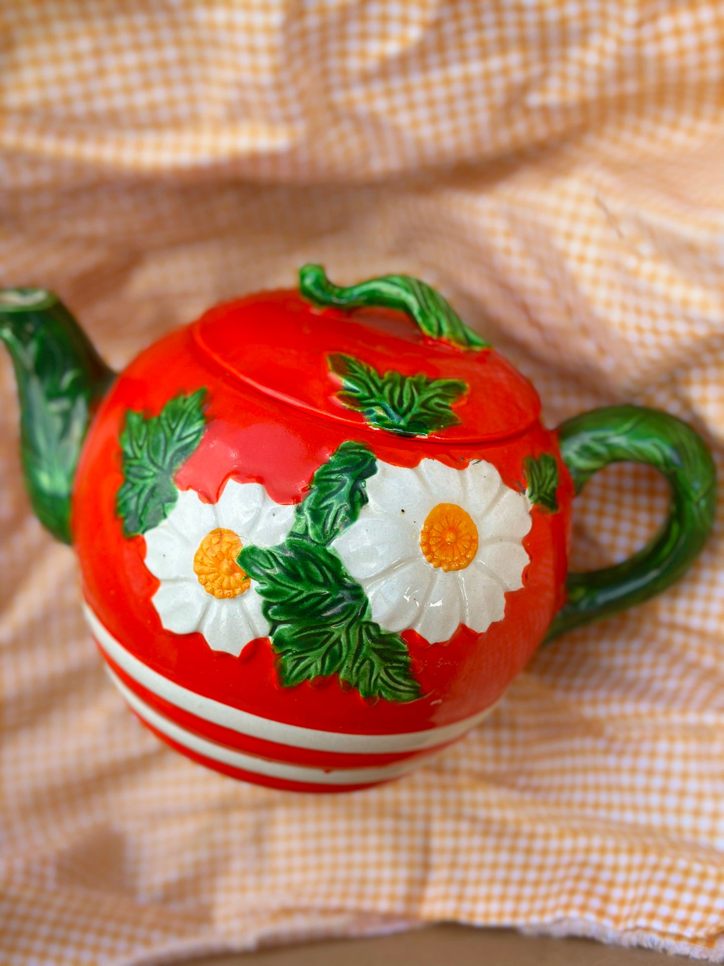 Vintage Strawberry (…or Tomato?) Teapot 🍓🍅 Teapot 🫖🌼